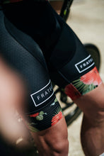 Lade das Bild in den Galerie-Viewer, Waikiki Hose